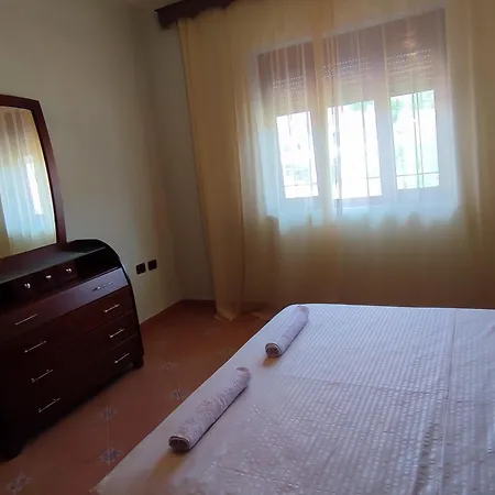 Room's For Guest house