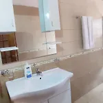 Vendégház Room's For *