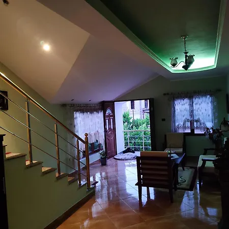 Room's For Guest house *